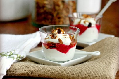 Parfait allo yogurt con fragole