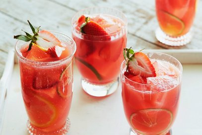 Sangria con anguria e fragole