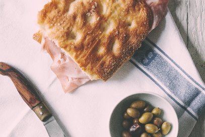 Focaccia morbida con lievito madre