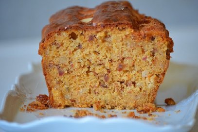 Plumcake salato con pomodori sottolio