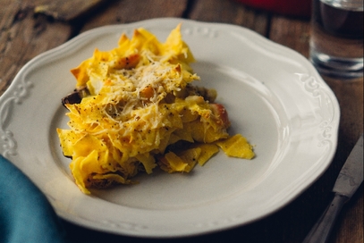 Timballo maltagliati e carciofi in frittata