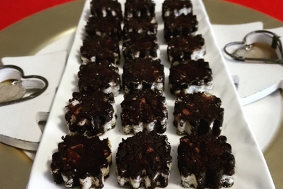 Mini quadretti di salame al cioccolato