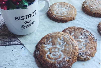 Biscotti alla cannella senza glutine e  lattosio