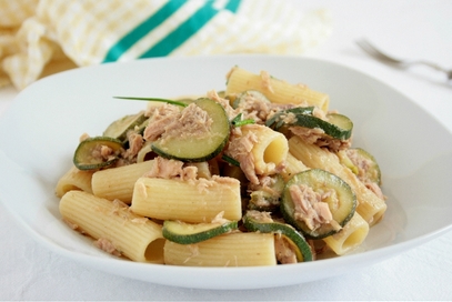 Rigatoni con tonno e zucchine