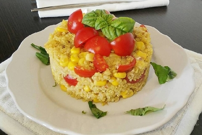 Quinoa con mais e tonno