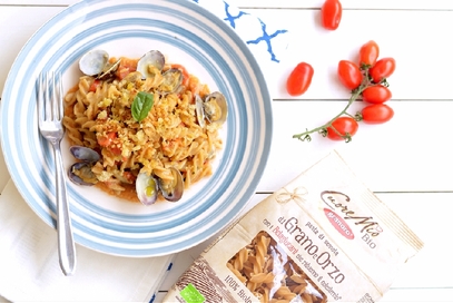 Fusilli “cuore mio” vongole e pesto di melanzane