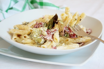 Pennette con asparagi e bresaola