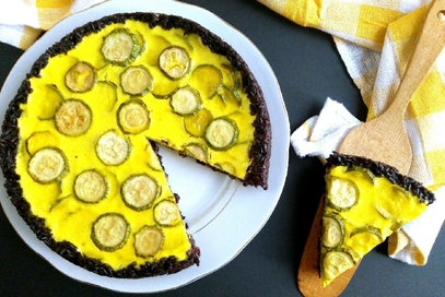 Crostata di riso venere zucchine e yogurt al curry