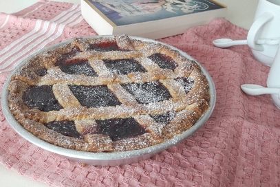 Crostata di amarene con frolla all'olio