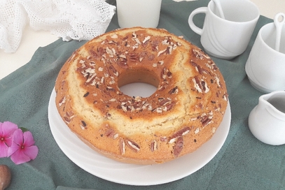 Ciambellone alle noci pecan