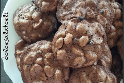 Brutti ma buoni alle arachidi salate e cioccolato