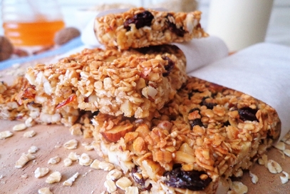 Barrette di avena e frutta secca