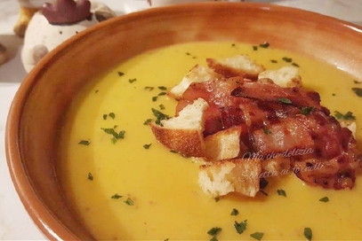 Kartoffelsuppe (vellutata di patate)