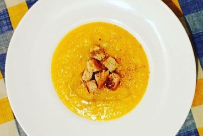 Vellutata di zucca con crostini