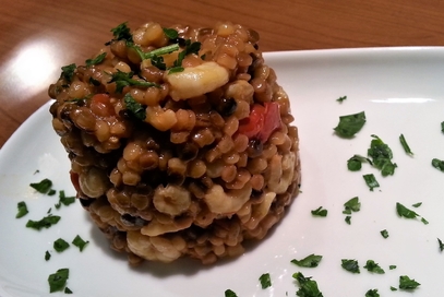 Fregola sarda risottata con cozze e gamberetti