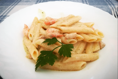 Penne, gamberi e pesce spada