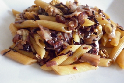 Penne con radicchio rosso e gorgonzola sbarazzino