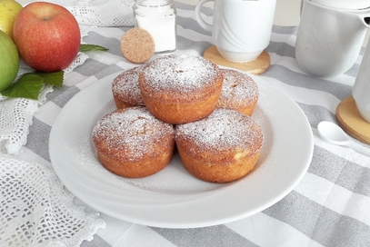 Applesauce muffins