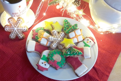 Biscotti alla cannella decorati