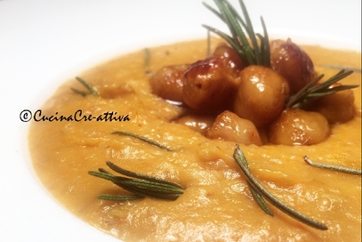 Crema di zucca e ceci caramellali al miele
