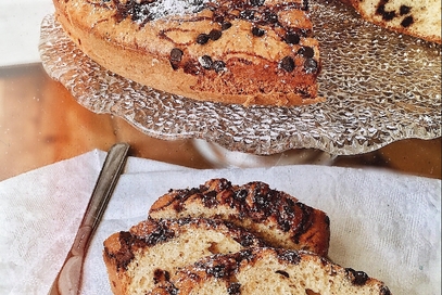 Ciambellone con gocce di cioccolato