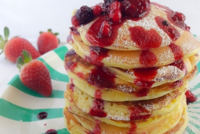 Pancakes ai frutti di bosco