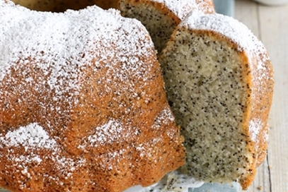 Torta di arancia e semi di papavero