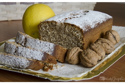 Plumcake di farina integrale miele e noci