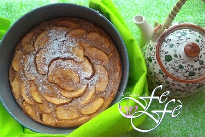 Clafoutis di mele e cannella