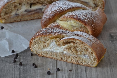 Treccia lievitata ricotta e gocce di cioccolato