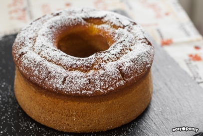 Torta di carote, mandorle e arancia