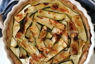 Torta rustica zucchine, provola e patate