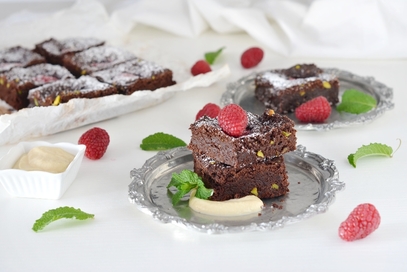 Brownies al cioccolato senza burro con pistacchi