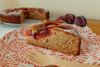 Torta di grano saraceno e prugne