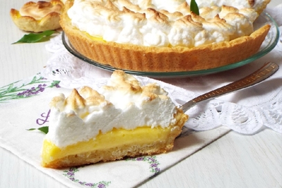 Lemon meringue pie